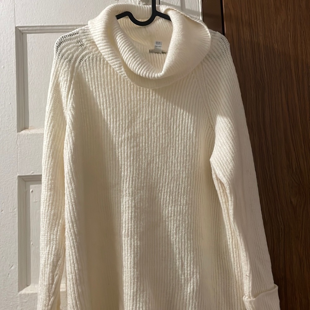Nice Woman sweater L